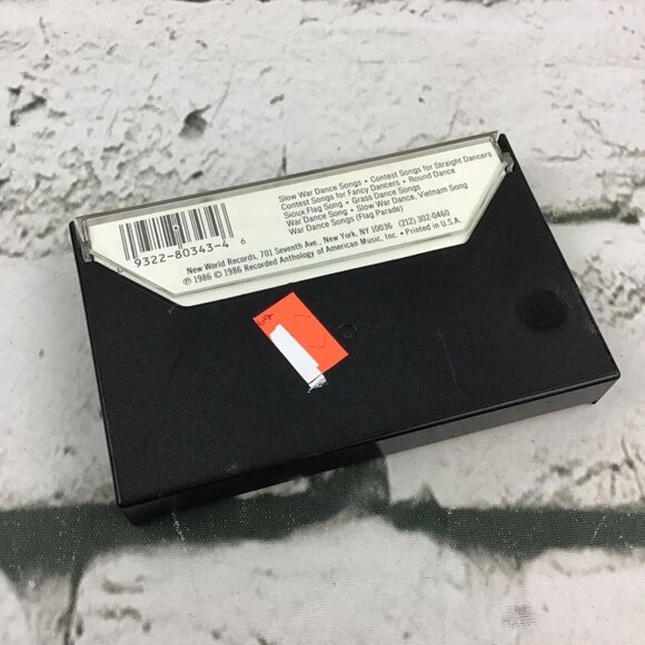 Powwow Songs Music Of The Plains Indians Cassette Tape - Picture 3 of 3